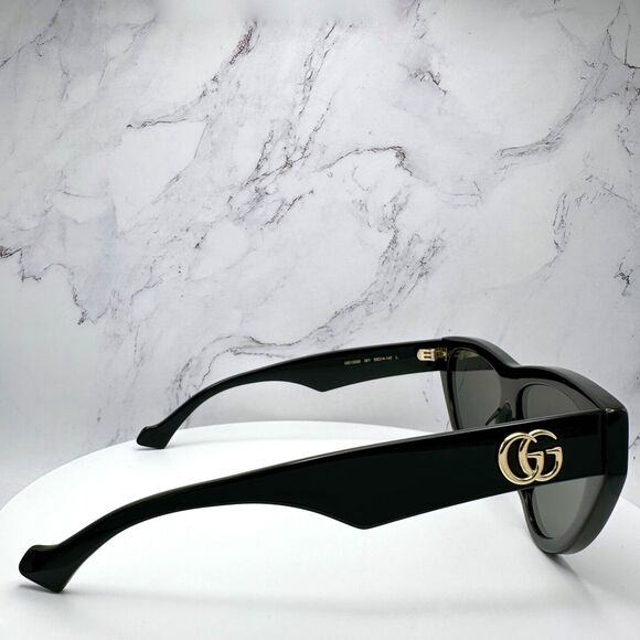 New Gucci Sunglasses - Picture 3 of 16